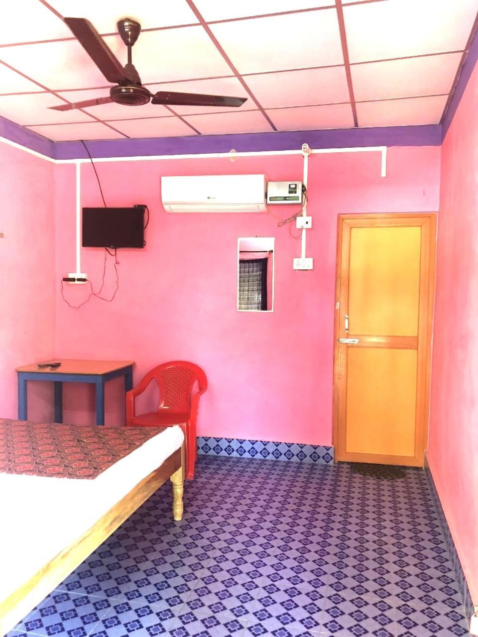 Blue Bird Residency Hotel Lakshmanpur Luaran gambar