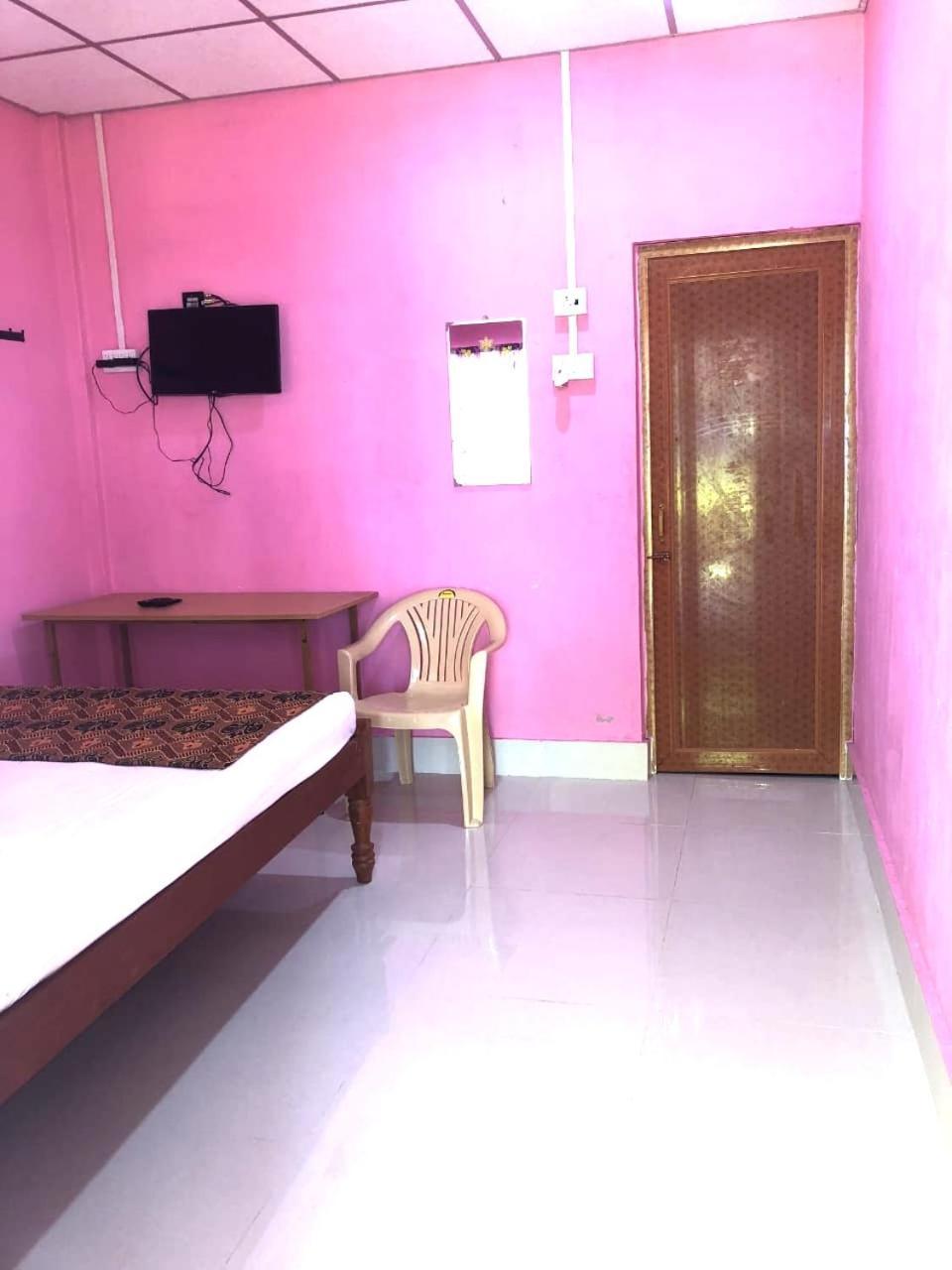 Blue Bird Residency Hotel Lakshmanpur Luaran gambar